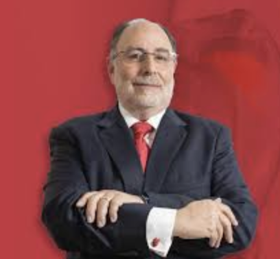 Doctor Moises calderon